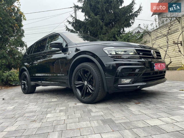 Черный Фольксваген Tiguan Allspace, объемом двигателя 2 л и пробегом 196 тыс. км за 30500 $, фото 22 на Automoto.ua