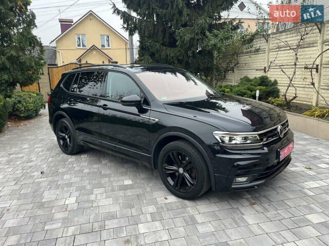 Черный Фольксваген Tiguan Allspace, объемом двигателя 2 л и пробегом 196 тыс. км за 30500 $, фото 20 на Automoto.ua