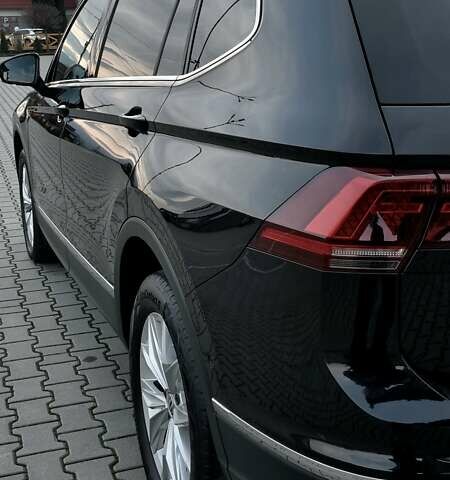 Чорний Фольксваген Tiguan Allspace, об'ємом двигуна 0 л та пробігом 214 тис. км за 30000 $, фото 52 на Automoto.ua