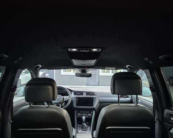 Черный Фольксваген Tiguan Allspace, объемом двигателя 0 л и пробегом 177 тыс. км за 32500 $, фото 26 на Automoto.ua