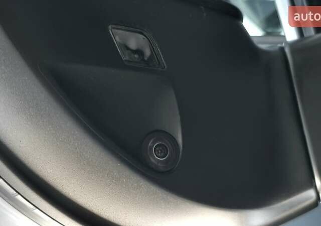 Чорний Фольксваген Tiguan Allspace, об'ємом двигуна 0 л та пробігом 214 тис. км за 30000 $, фото 77 на Automoto.ua