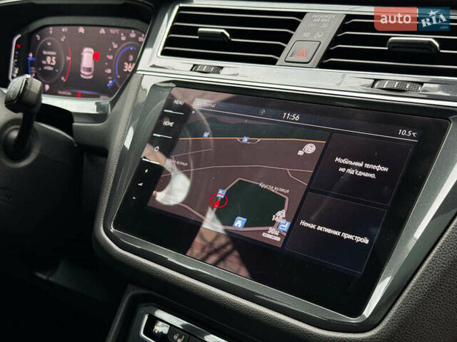 Черный Фольксваген Tiguan Allspace, объемом двигателя 2 л и пробегом 180 тыс. км за 30540 $, фото 24 на Automoto.ua