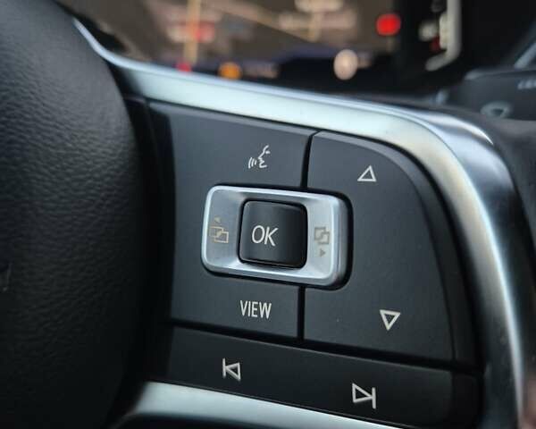 Черный Фольксваген Tiguan Allspace, объемом двигателя 0 л и пробегом 177 тыс. км за 32500 $, фото 55 на Automoto.ua