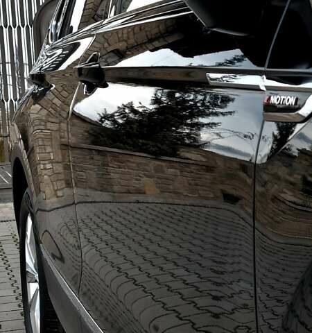 Чорний Фольксваген Tiguan Allspace, об'ємом двигуна 0 л та пробігом 214 тис. км за 30000 $, фото 55 на Automoto.ua