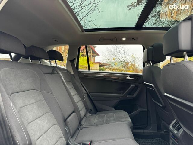 Черный Фольксваген Tiguan Allspace, объемом двигателя 2 л и пробегом 180 тыс. км за 30540 $, фото 15 на Automoto.ua
