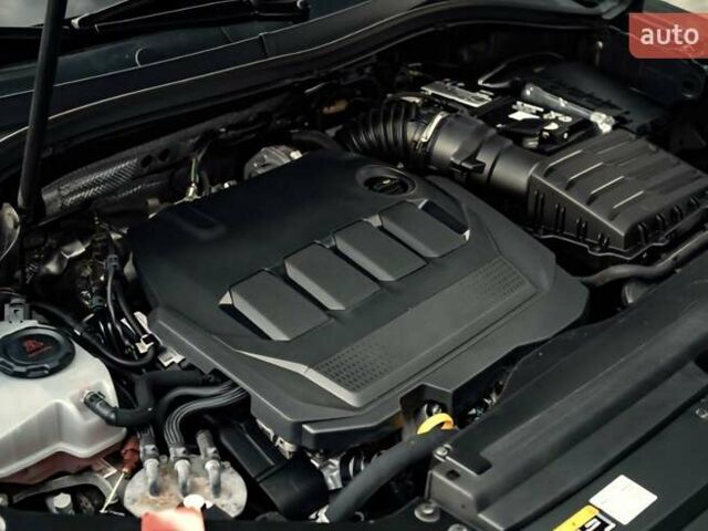 Чорний Фольксваген Tiguan Allspace, об'ємом двигуна 0 л та пробігом 214 тис. км за 30000 $, фото 85 на Automoto.ua