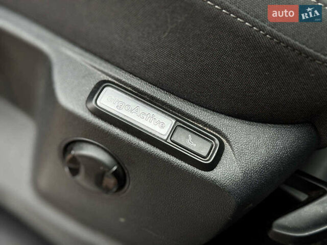 Черный Фольксваген Tiguan Allspace, объемом двигателя 2 л и пробегом 180 тыс. км за 30540 $, фото 26 на Automoto.ua