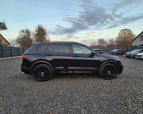 Черный Фольксваген Tiguan Allspace, объемом двигателя 0 л и пробегом 177 тыс. км за 32500 $, фото 3 на Automoto.ua