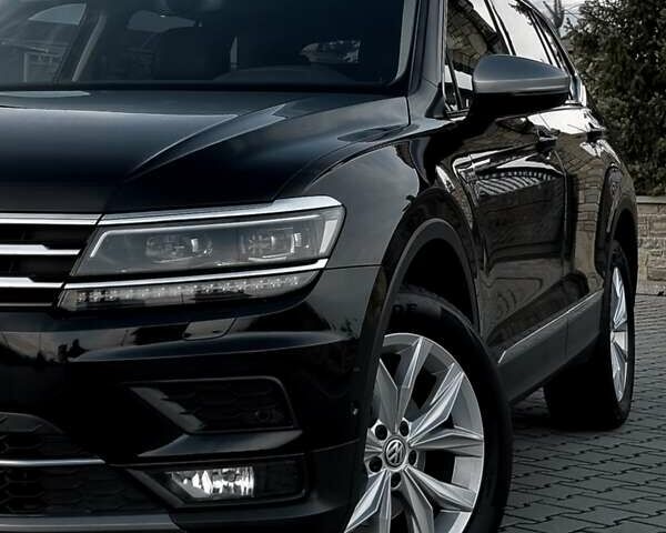Чорний Фольксваген Tiguan Allspace, об'ємом двигуна 0 л та пробігом 214 тис. км за 30000 $, фото 29 на Automoto.ua