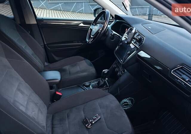 Черный Фольксваген Tiguan Allspace, объемом двигателя 1.97 л и пробегом 204 тыс. км за 28400 $, фото 8 на Automoto.ua