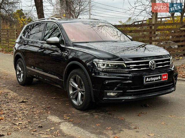Черный Фольксваген Tiguan Allspace, объемом двигателя 2 л и пробегом 180 тыс. км за 30540 $, фото 2 на Automoto.ua