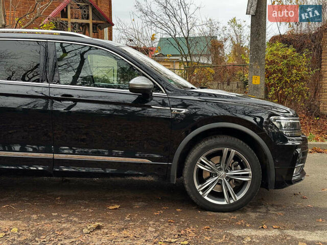 Черный Фольксваген Tiguan Allspace, объемом двигателя 2 л и пробегом 180 тыс. км за 30540 $, фото 3 на Automoto.ua