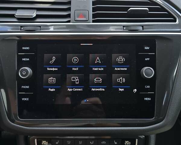 Черный Фольксваген Tiguan Allspace, объемом двигателя 1.98 л и пробегом 202 тыс. км за 27900 $, фото 44 на Automoto.ua