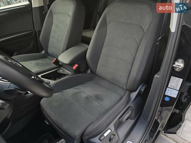 Черный Фольксваген Tiguan Allspace, объемом двигателя 1.98 л и пробегом 202 тыс. км за 27900 $, фото 67 на Automoto.ua