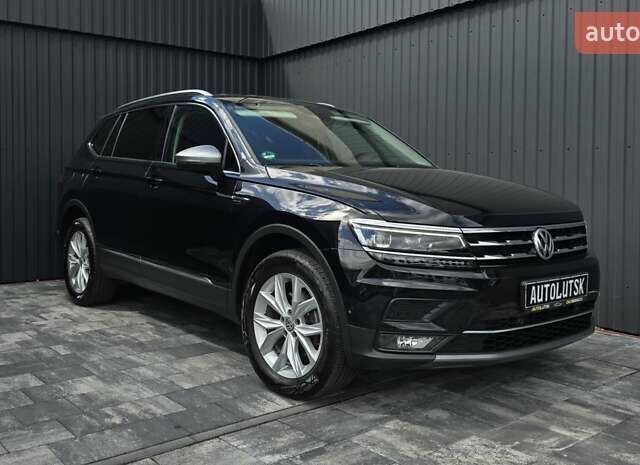Черный Фольксваген Tiguan Allspace, объемом двигателя 1.98 л и пробегом 202 тыс. км за 27900 $, фото 1 на Automoto.ua