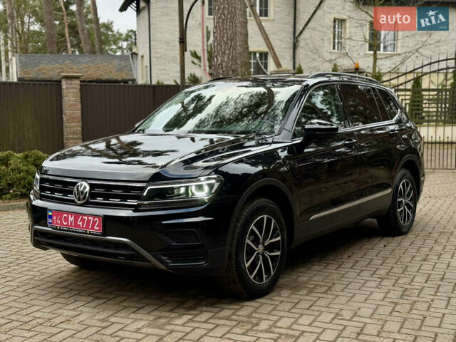 Чорний Фольксваген Tiguan Allspace, об'ємом двигуна 2 л та пробігом 119 тис. км за 18800 $, фото 11 на Automoto.ua