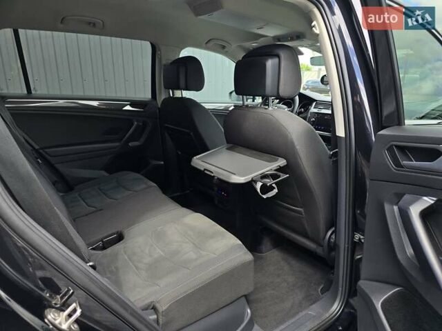 Черный Фольксваген Tiguan Allspace, объемом двигателя 1.98 л и пробегом 202 тыс. км за 27900 $, фото 78 на Automoto.ua