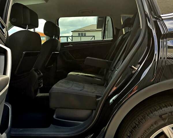 Черный Фольксваген Tiguan Allspace, объемом двигателя 1.98 л и пробегом 202 тыс. км за 27900 $, фото 76 на Automoto.ua