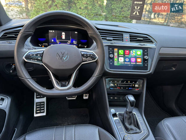 Черный Фольксваген Tiguan Allspace, объемом двигателя 2 л и пробегом 169 тыс. км за 25500 $, фото 19 на Automoto.ua