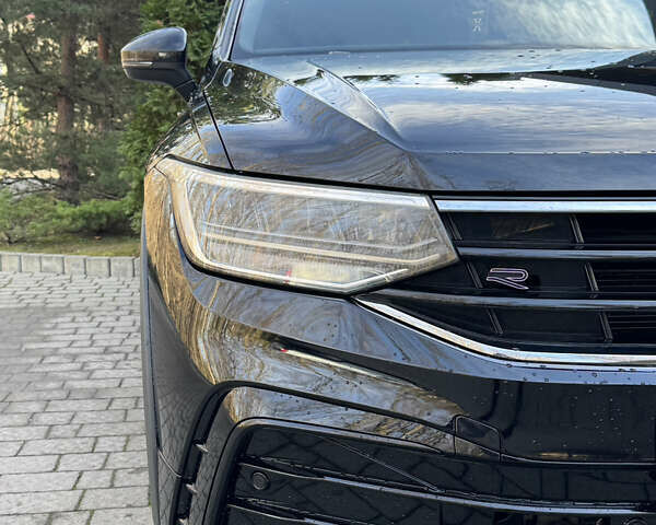Черный Фольксваген Tiguan Allspace, объемом двигателя 2 л и пробегом 169 тыс. км за 25500 $, фото 2 на Automoto.ua