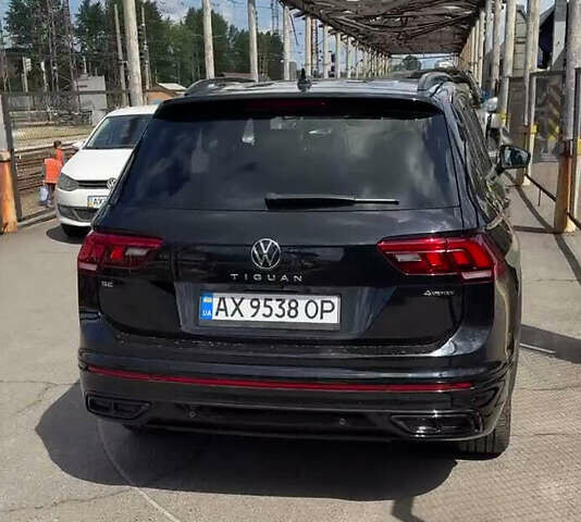 Чорний Фольксваген Tiguan Allspace, об'ємом двигуна 1.98 л та пробігом 52 тис. км за 32000 $, фото 2 на Automoto.ua
