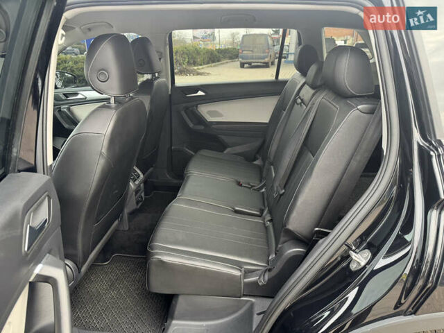 Фольксваген Tiguan Allspace 2023 в Сумах на Automoto.ua Черный Фольксваген Tiguan Allspace, объемом двигателя 2 л и пробегом 34 тыс. км за 22900 $, фото 10 на Automoto.ua