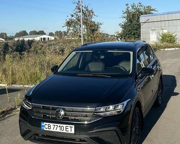 Черный Фольксваген Tiguan Allspace, объемом двигателя 2 л и пробегом 44 тыс. км за 27300 $, фото 11 на Automoto.ua