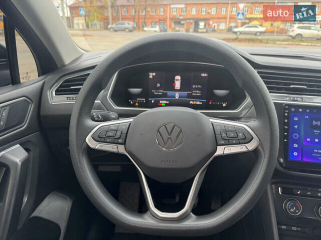 Фольксваген Tiguan Allspace 2023 в Сумах на Automoto.ua Черный Фольксваген Tiguan Allspace, объемом двигателя 2 л и пробегом 34 тыс. км за 22900 $, фото 12 на Automoto.ua