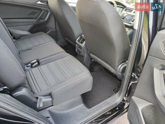 Черный Фольксваген Tiguan Allspace, объемом двигателя 2 л и пробегом 67 тыс. км за 23900 $, фото 10 на Automoto.ua