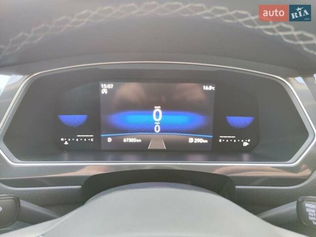 Черный Фольксваген Tiguan Allspace, объемом двигателя 2 л и пробегом 67 тыс. км за 23900 $, фото 16 на Automoto.ua