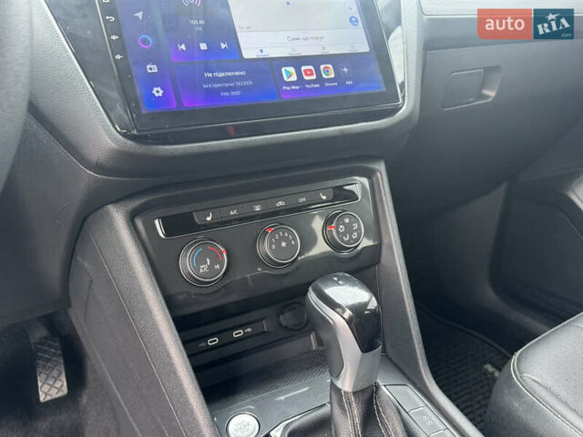 Фольксваген Tiguan Allspace 2023 в Сумах на Automoto.ua Черный Фольксваген Tiguan Allspace, объемом двигателя 2 л и пробегом 34 тыс. км за 22900 $, фото 16 на Automoto.ua
