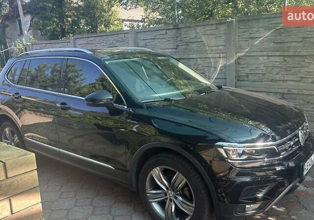 Коричневый Фольксваген Tiguan Allspace, объемом двигателя 1.97 л и пробегом 193 тыс. км за 26000 $, фото 2 на Automoto.ua