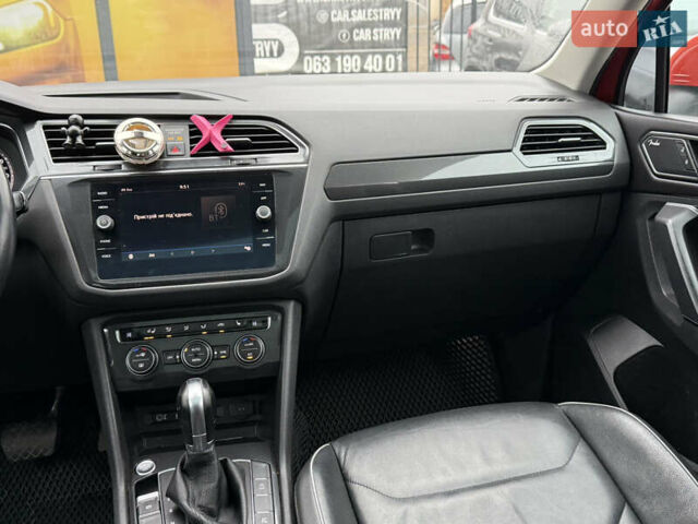 Червоний Фольксваген Tiguan Allspace, об'ємом двигуна 1.98 л та пробігом 136 тис. км за 17999 $, фото 39 на Automoto.ua