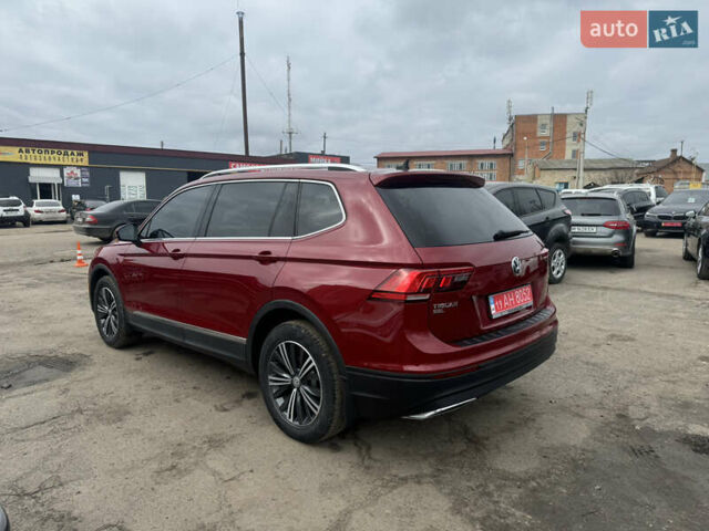 Красный Фольксваген Tiguan Allspace, объемом двигателя 1.9 л и пробегом 77 тыс. км за 20600 $, фото 4 на Automoto.ua