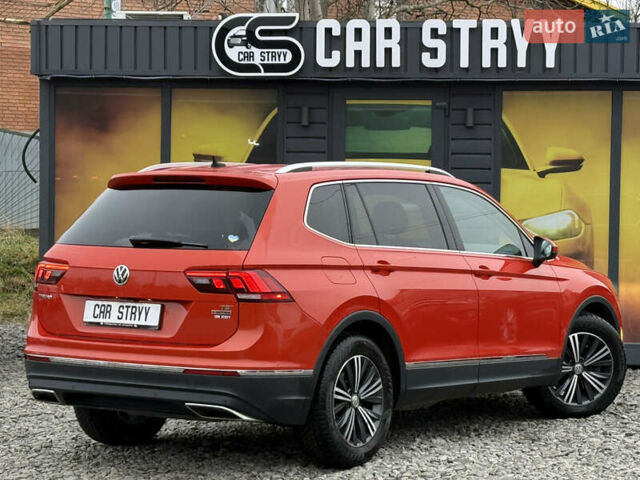 Червоний Фольксваген Tiguan Allspace, об'ємом двигуна 1.98 л та пробігом 136 тис. км за 17999 $, фото 24 на Automoto.ua