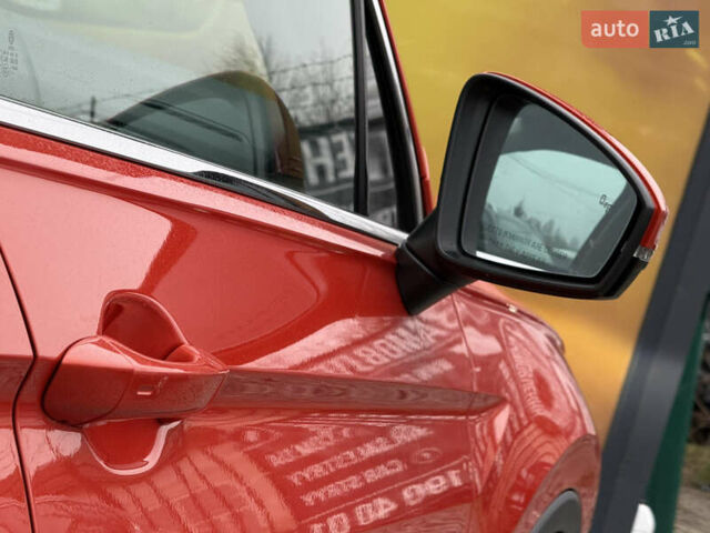 Червоний Фольксваген Tiguan Allspace, об'ємом двигуна 1.98 л та пробігом 136 тис. км за 17999 $, фото 29 на Automoto.ua