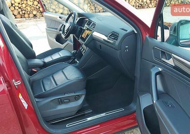 Красный Фольксваген Tiguan Allspace, объемом двигателя 0 л и пробегом 96 тыс. км за 17630 $, фото 11 на Automoto.ua