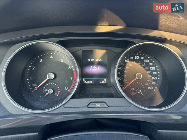 Красный Фольксваген Tiguan Allspace, объемом двигателя 2 л и пробегом 134 тыс. км за 17400 $, фото 20 на Automoto.ua