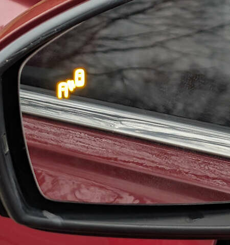 Червоний Фольксваген Tiguan Allspace, об'ємом двигуна 2 л та пробігом 198 тис. км за 16499 $, фото 19 на Automoto.ua