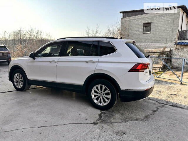 Фольксваген Tiguan Allspace, объемом двигателя 2 л и пробегом 190 тыс. км за 19500 $, фото 4 на Automoto.ua