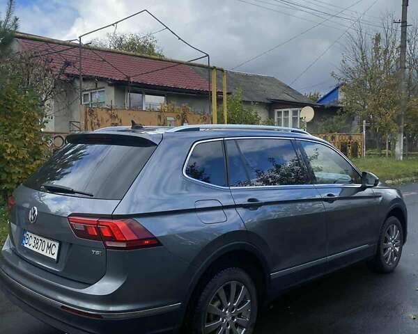 Фольксваген Tiguan Allspace, об'ємом двигуна 2 л та пробігом 74 тис. км за 20000 $, фото 4 на Automoto.ua