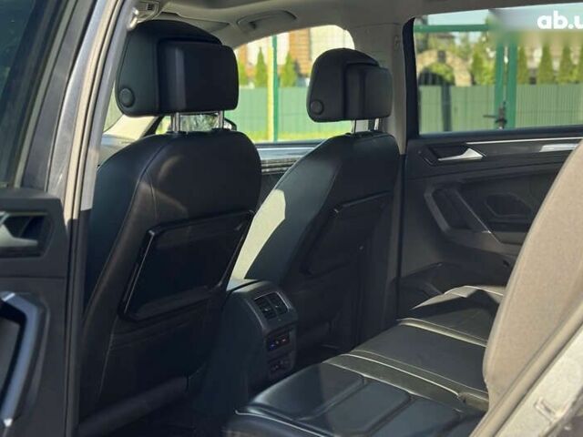 Фольксваген Tiguan Allspace, об'ємом двигуна 2 л та пробігом 192 тис. км за 27200 $, фото 9 на Automoto.ua