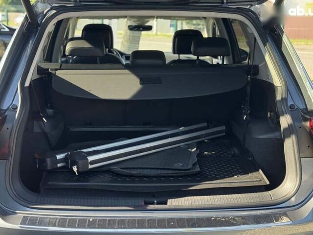 Фольксваген Tiguan Allspace, об'ємом двигуна 2 л та пробігом 192 тис. км за 27200 $, фото 16 на Automoto.ua