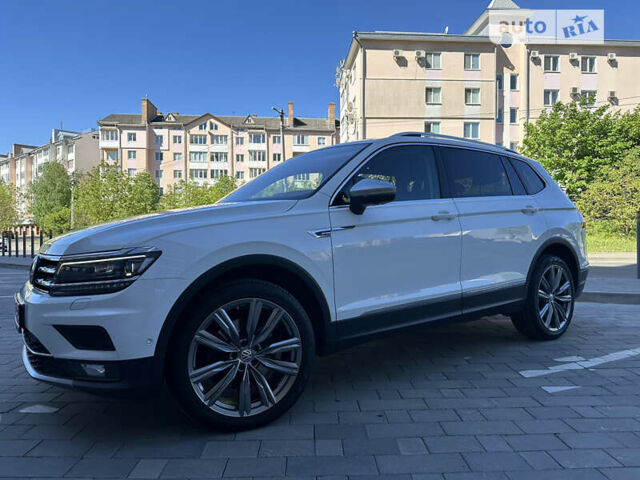 Фольксваген Tiguan Allspace, об'ємом двигуна 2 л та пробігом 162 тис. км за 30500 $, фото 6 на Automoto.ua