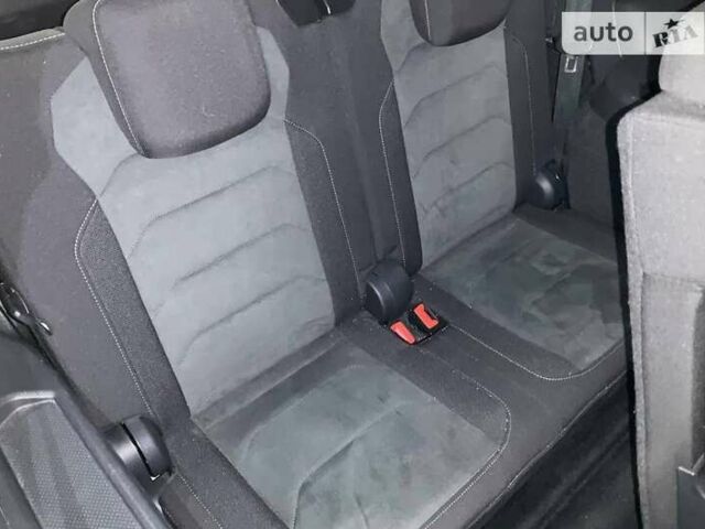 Фольксваген Tiguan Allspace, об'ємом двигуна 2 л та пробігом 129 тис. км за 32800 $, фото 29 на Automoto.ua