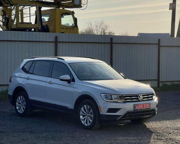 Фольксваген Tiguan Allspace, объемом двигателя 2 л и пробегом 34 тыс. км за 19200 $, фото 3 на Automoto.ua