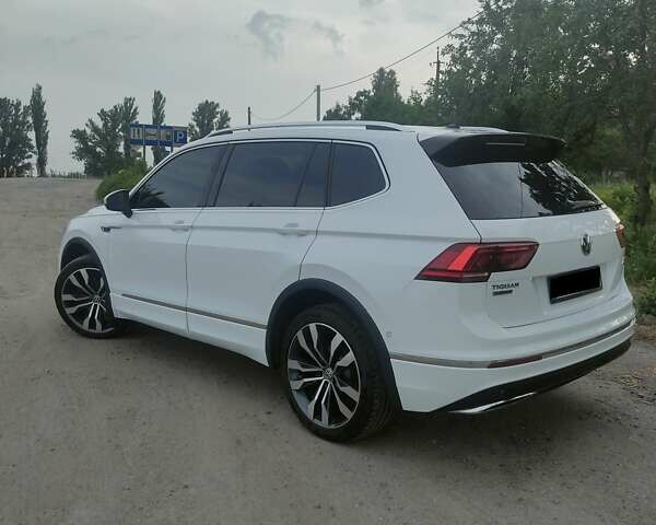 Фольксваген Tiguan Allspace, объемом двигателя 2 л и пробегом 129 тыс. км за 32500 $, фото 53 на Automoto.ua