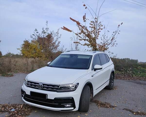 Фольксваген Tiguan Allspace, объемом двигателя 2 л и пробегом 129 тыс. км за 32800 $, фото 15 на Automoto.ua