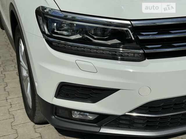 Фольксваген Tiguan Allspace, объемом двигателя 2 л и пробегом 176 тыс. км за 27499 $, фото 5 на Automoto.ua