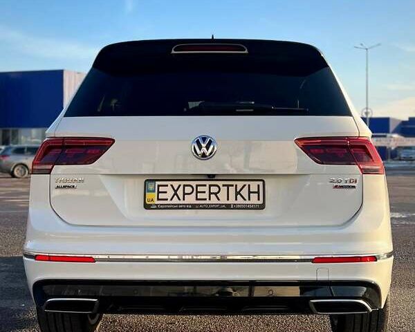 Фольксваген Tiguan Allspace, объемом двигателя 2 л и пробегом 94 тыс. км за 33399 $, фото 4 на Automoto.ua